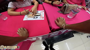 Preview 1 of Video6335 - voy a una sex shop para la firma de autografos con mis actrices favoritas y me pasa algo increible