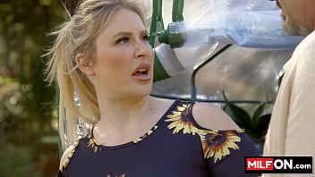 Preview 1 of Sexxxy Forum - Blondie hot slut enjoy big dick sucking and wet nasty deep throat in her greenhouse - Jenna Starr,  Diego Perez