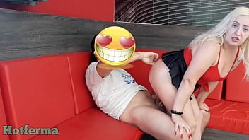 Preview 4 of Psat Fac - Sexo no restaurante