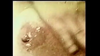 Preview 3 of Curv Sis - Sexy vintage model caresses her friends hairy pussy after bathing