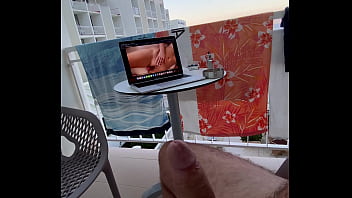 Preview 4 of Loreen Sperling Karupspc - Flash on holiday
