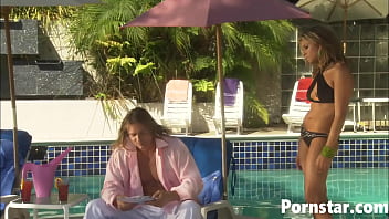 Preview 1 of Xxxxxxnvideo - Sexy Gorgeous Autumn Bliss Sucks Stud&#039_s Huge Dick Outdoors