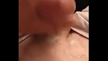 Preview 3 of Vagina Bledding - Necesito a alguien que me ayude a limpiarme esta leche. A&ntilde_&aacute_deme como amigo y hablamos