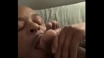 Preview 4 of Police X Xvideo - Sucking my wife toes