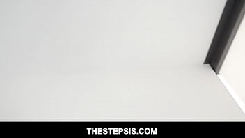 Preview 4 of Edypowerporn - Skinny petite Blonde stepsis Elsa Jean gets drilled - step Brothe stepsis sex