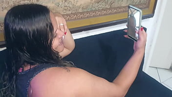 Preview 1 of Stepmom Elle - Contratei dan&ccedil_arino de banda de Forr&oacute_ Leo Fernandezxxx que aceita  Xerecard