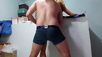 Preview 4 of Turkish Swap Waif - Follando el culo de la jefa en el cuarto mientras ella se viene a chorros