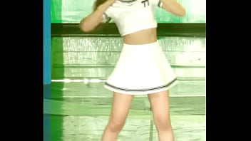 Preview 1 of Akbank - Red Velvet - Wendy - Power Up 180830 [Fancam]