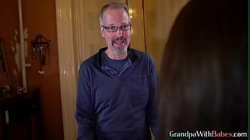 Preview 1 of Wwwmaciaxxxxxx Com - Petite sucking older guy before riding cock in couple