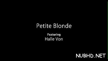 Preview 1 of Hindi Sexxxx Video Porn - Seductive blonde babe Halle Von first time cherry fucked
