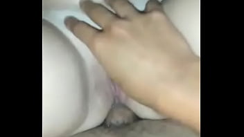 Preview 4 of Smart Hot - Nina termina con los dedos en la concha y la pija adentro del culo