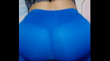 Preview 1 of Hd Big Tits Mom With Son - Mi culo otra vez en leggins