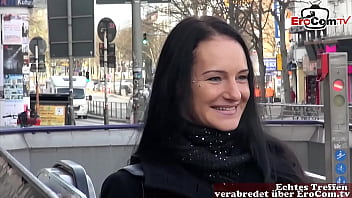 Preview 1 of Brazil Sxe Hd Video - DEUTSCHES FITNESS MODEL ABGESCHLEPPT AUF DER STRA&szlig_E ZUM FREMDGEHEN