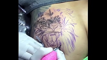 Preview 1 of Di Ferkosa Sadis - Tatuagem na bunda do lutador de MMA Allan Guerra Gomes