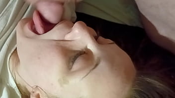 Preview 1 of Abg Ranum - Hot chick sswallows after fuck