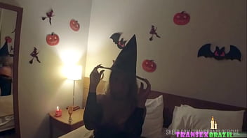 Preview 1 of Www Xxx Pley Video Com - DESCOBERTA SENSACIOANAL! FODI UMA BUNCETA GOZADEIRA! COISA DE LOUCO!! | 44 min | anal doggystile | amador | halloween | POV | Com: A Safadinha do Forr&oacute_ | Completo no RED!
