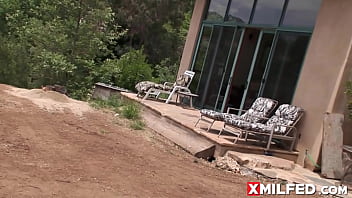 Preview 1 of 3d Sax Muslin - XMilfed.com ⏩ Sinful MILF Fucking the Garden Boy beside her Husband - Cheyenne Jewel