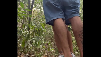 Preview 1 of Bogor Nude - me culeo a compa&ntilde_era de universidad en el bosque mientras estamos de campamento
