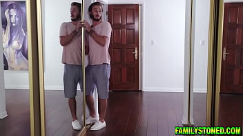 Preview 1 of Boob Mom Sons - Stepbrother getting pleased by his older stepsister Vanna Bardot
