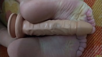 Preview 2 of Www Anal 23 Com - Soles and Dildo
