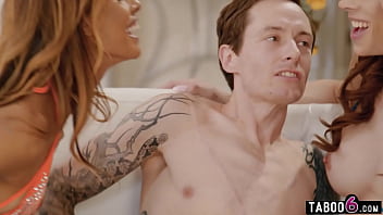Preview 3 of Xxx Hd Pkah - Shemale Casey Kisses in an amazing threesome with a horny couple