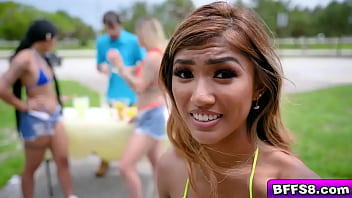 Preview 2 of Chote School Sex - Lucky guy getting pleased by these hot lemonade babes in his house