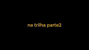 Preview 3 of Tur Dans - Namorada Novinha sendo fodida na mata enquanto faz trilha Kasal top