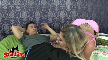 Preview 3 of Thick Romani Anal Milf Gets Laid - Peguei minha madrasta  mandando nuds para o amante dela  - danny power