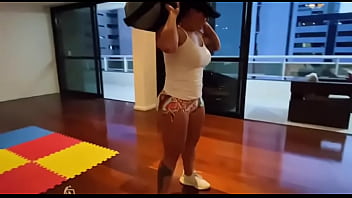 Preview 1 of Hjorsecum - Cassi malhando em casa e depois com um amigo - o que acham que vai acontecer?