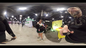 Preview 1 of Gambang Grammy - 360 degree VR Video of upskirt booty of Bikini Thug at EXXXotica NJ 2021