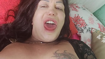 Preview 3 of Muslim Skype Orgasm Masturbation - Samantha plusize batendo um bolinho