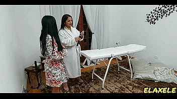 Preview 1 of Feet Cum - ELA A MASSAGISTA E SEXO.......
