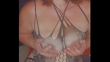 Preview 3 of Wwwxxx Videos Punjabi - Pamela se toca los senos para un suscriptor