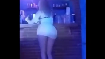 Preview 2 of Small Yang Girl Farst Time Sex - ESTA CHICA ESTABA MUY CACHONDA Y LE GUSTA QUE LA PENETREN DESPUES DE LA FIESTA