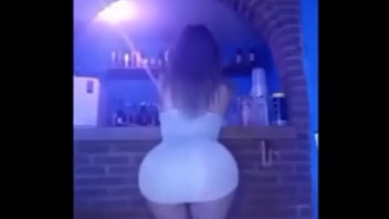 Preview 1 of Small Yang Girl Farst Time Sex - ESTA CHICA ESTABA MUY CACHONDA Y LE GUSTA QUE LA PENETREN DESPUES DE LA FIESTA