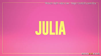 Preview 4 of Family Sote Samay - Julia For Breakfast / Brazzers  / download full from http://zzfull.com/fea