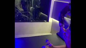 Preview 4 of Korian School Girl Sex - Hotwife ao som de funky se exibindo para o marid&atilde_o corno filmar e mostra a pepeca loirinha