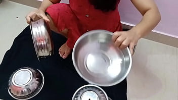 Preview 1 of Tiny Young Tittless Girls - बर्तन बेचने आयी यंग भाभी को जमकर चोदा XXX Hindi Sex - साफ हिंदी आवाज में