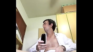 Preview 1 of Sxey Viedo - Safado Tesudo de cueca branca e camisa social Branca aberta Pau Grande de 25 cm empinado jorrando leite