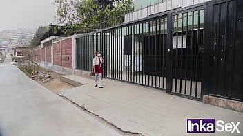 Preview 1 of Saichaly Xxx - Una t&iacute_mida colegiala folla por un poco de dinero