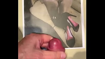 Preview 1 of Xxx Mane To - Tributo a un amica Lussuriosa DOMO62
