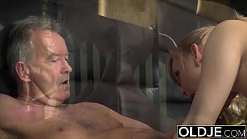 Preview 2 of Pijat Src - Sexy blonde bends over to get fucked by grandpa big cock