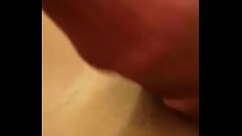 Preview 2 of Girl Pussy Cam Sexy Movies - morenito rico futbolista se masturba en los camarines