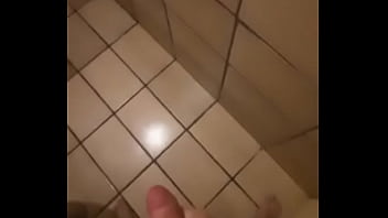 Preview 2 of Ommer Anal - Capixaba gozando batendo punheta - V&iacute_deo porno caseiro querendo ser chupado