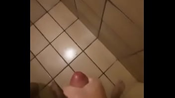 Preview 3 of Ommer Anal - Capixaba gozando batendo punheta - V&iacute_deo porno caseiro querendo ser chupado