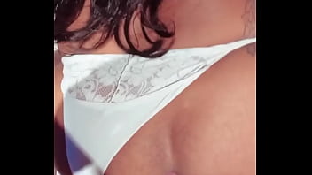 Preview 2 of Sport Uga Mom - CUZINHO DA NOVINHA SENDO ARROMBADO PELO BRANQUINHO NA ESCOLA ,  LIVE TODO DIA  NO INSTAGRAM @ALICEMILGRAU69