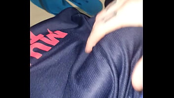 Preview 1 of Melinnda Webcam - Erick Diaz Batendo Uma Esperando Subir O Video