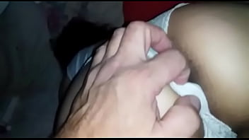Preview 1 of Demida Gives - Mostrei o rabo pro Primo,  mas n&atilde_o deixei ele comer,  ficou morrendo de vontade