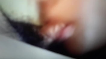 Preview 2 of 30 Minetes Video - Pobre mi marido tiene su berga tan peque&ntilde_a y lo peor de todo que no quiere mamar mi panocha pues las beses que loa tratado de aser se bonita prefiere que bella con el besino ese si tiene muy buena berga