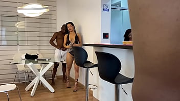 Preview 3 of Nikki Benz Double Anal - Karen Oliver e Jefao fodendo e sua sobrinha espiando escondido e tocando a bucetinha. . Making of